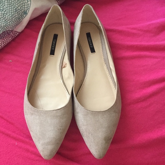 Forever21 Pointed Toe Flats