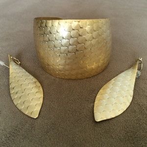 Gold Bracelet Cuff with Earrings