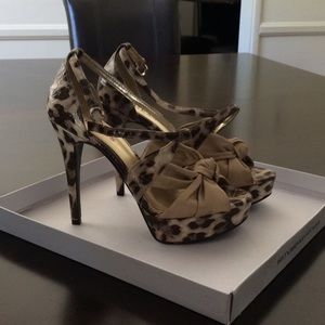 Guess open pumps in sexy nude animal print