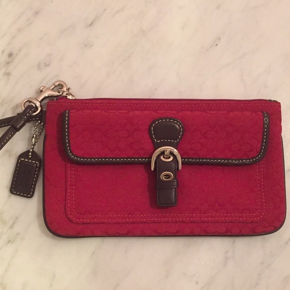 Never been used COACH wristlet