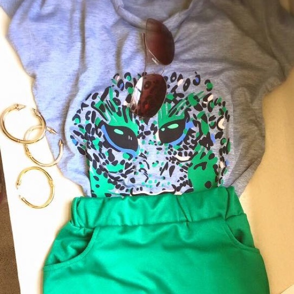 👑🎁Green Apple Mini Cotton Skirt🎀