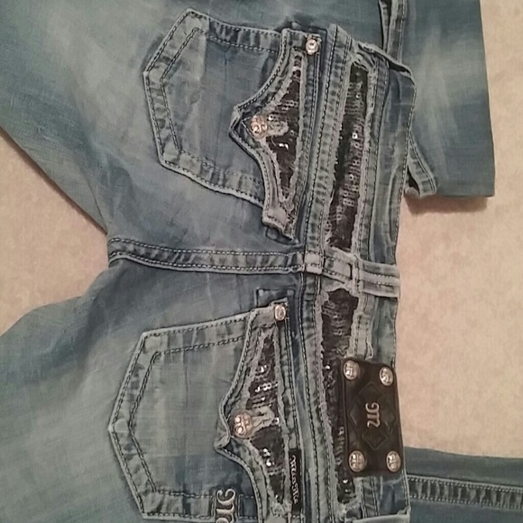 Miss Me jeans - Picture 2 of 4