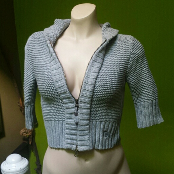 ❌🚫Gray Abercrombie and Fitch zip knit crop hoodie