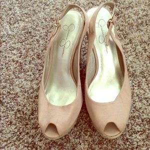 Jessica Simpson light pink wedge