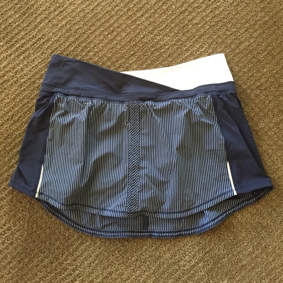 Lululemon skirt.
