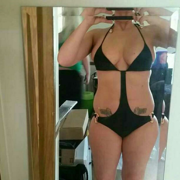 Vs swim suit nwot NEVER worn w/out underwear