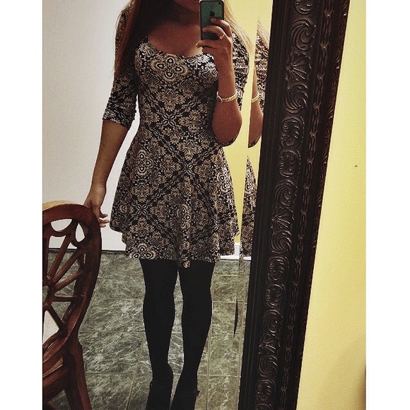 Black and white paisley print skater dress.