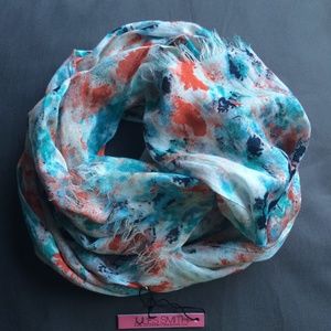 NWT Jules Smith scarf in Watercolor Print