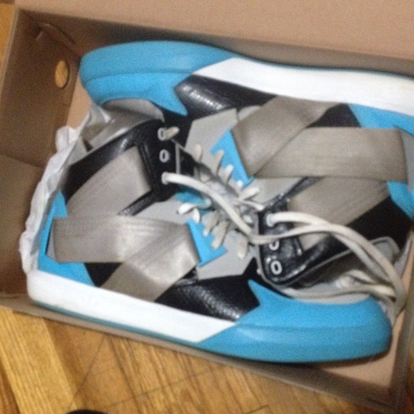 Adidas originals. Best sellers of the year so far - Picture 3 of 3