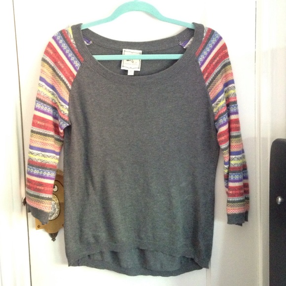 Grey sweater with Aztec sleeves