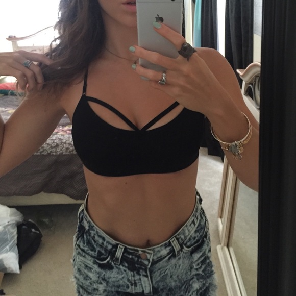 Black bralette small - Picture 3 of 3