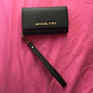 iPhone 5s Michael kors wallet case