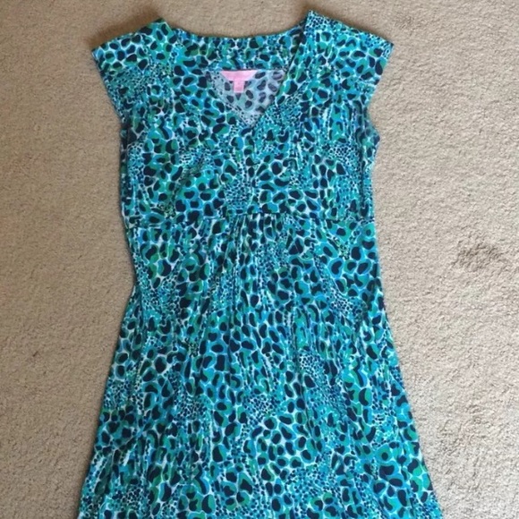 Lilly Pulitzer Garnet dress in Gigi hollyhock - Picture 2 of 5