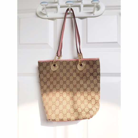 Gucci signature Handbag purse