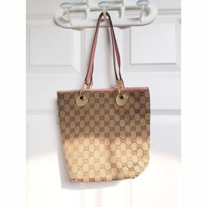 Gucci signature Handbag purse