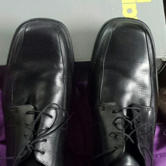 Extra pics of shoes