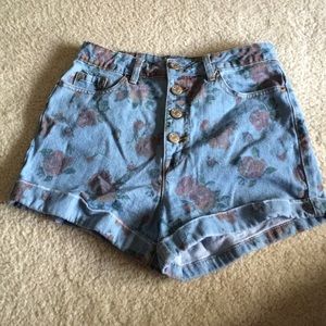 UO BDG Floral Print High Waisted Shorts