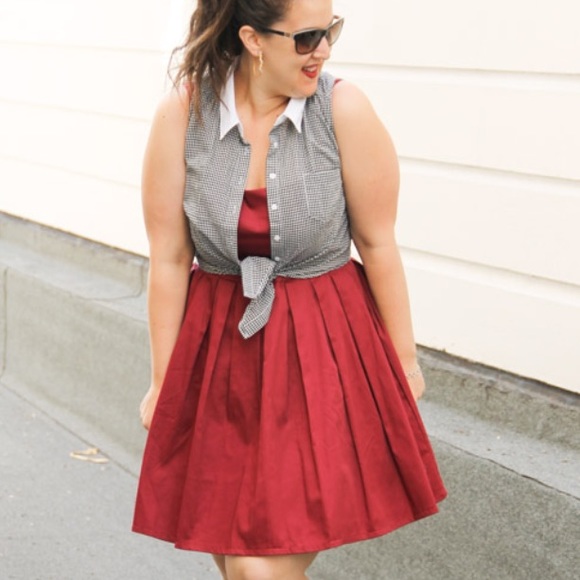 Forever 21 Tops - Forever 21 Crop Top