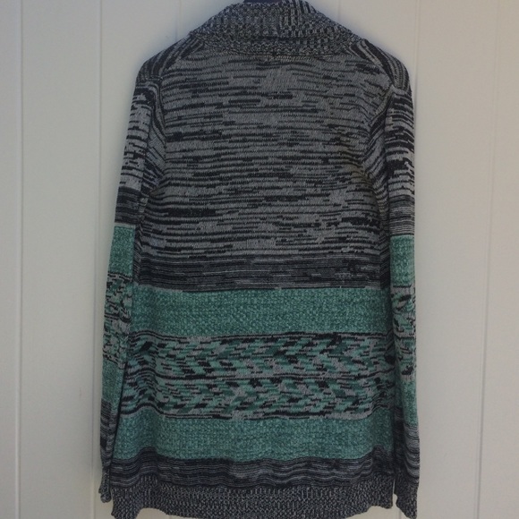 NWOT Oneill Cardigan - Picture 3 of 3