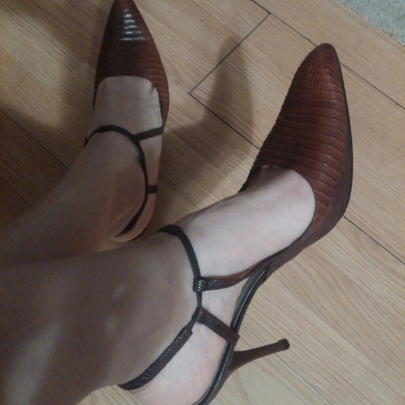 🎊Sold🎊Pumps