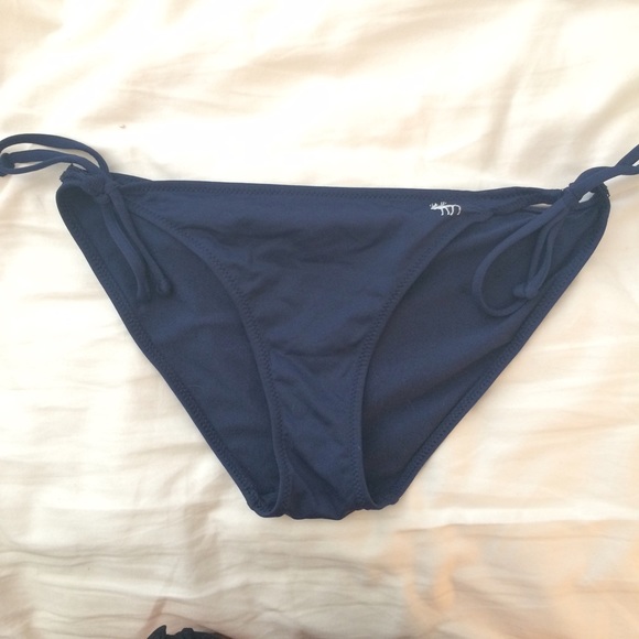 Abercrombie bikini bottoms - Picture 1 of 2