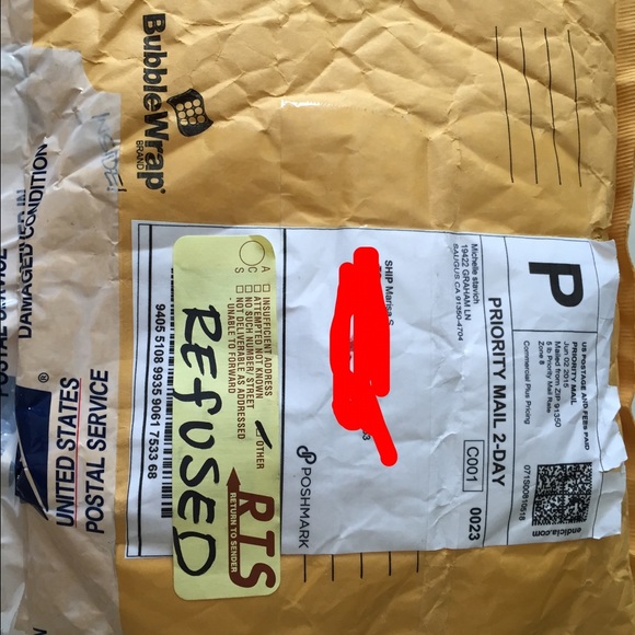 PROOF OF UPS DAMAGING MY PACKAGE - Picture 2 of 2