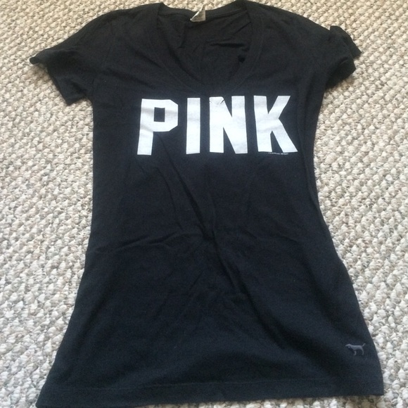 Black pink t-shirt
