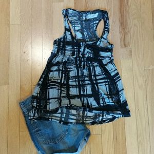 Grey and black tank