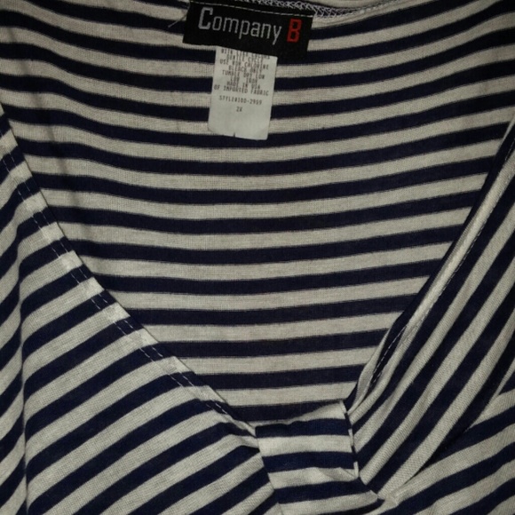 Plus sz 2 shirt - Picture 2 of 3