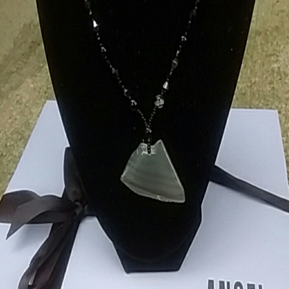 Necklace - Picture 3 of 4