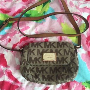 Authentic Michael Kors Cross Body Purse