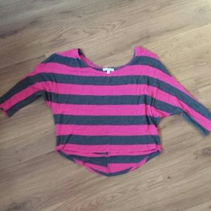 A three quarter length sleeve shirt