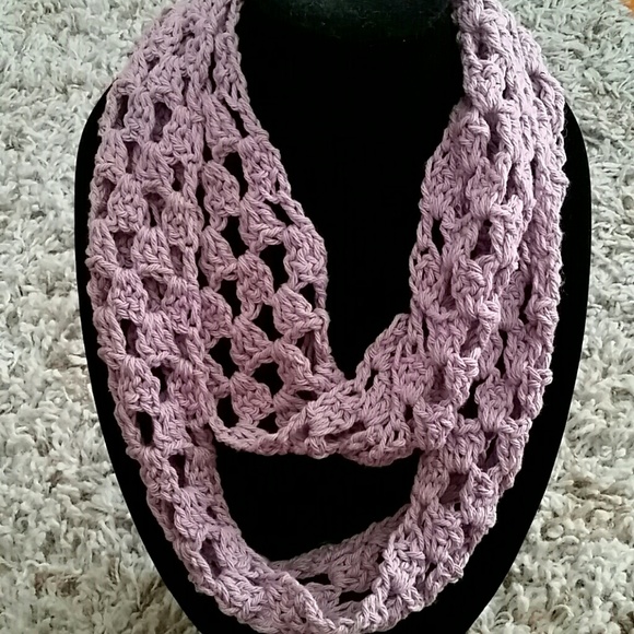 Crocheted scarf