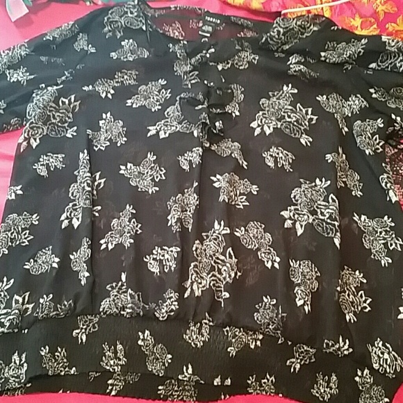 NWOT Torrid Top