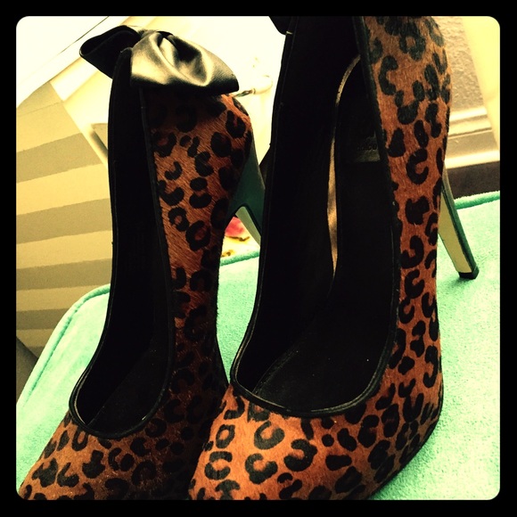 Leopard Heels by DV (Dolce Vita) - Picture 1 of 3