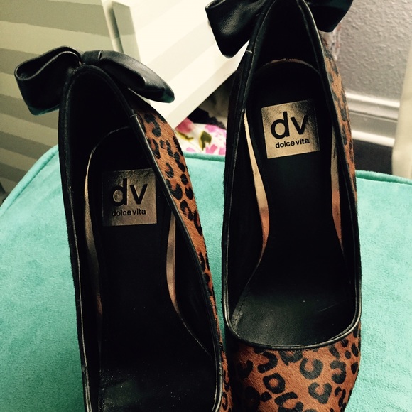 Leopard Heels by DV (Dolce Vita) - Picture 2 of 3