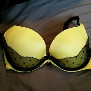 *SALE* Everything Must Go!!! Very Sexy Pushup