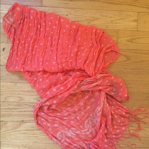 Coral scarf
