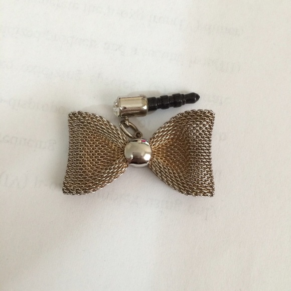 Cellphone plug - Picture 1 of 2