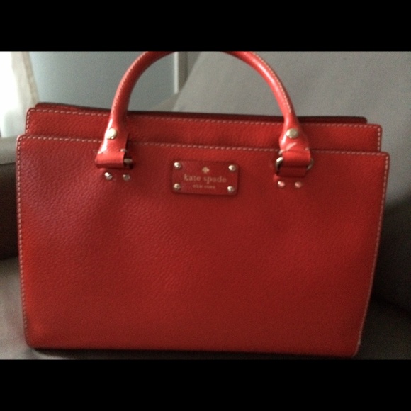 Brand New Kate Spade Durham handbag in orange! - Picture 3 of 4