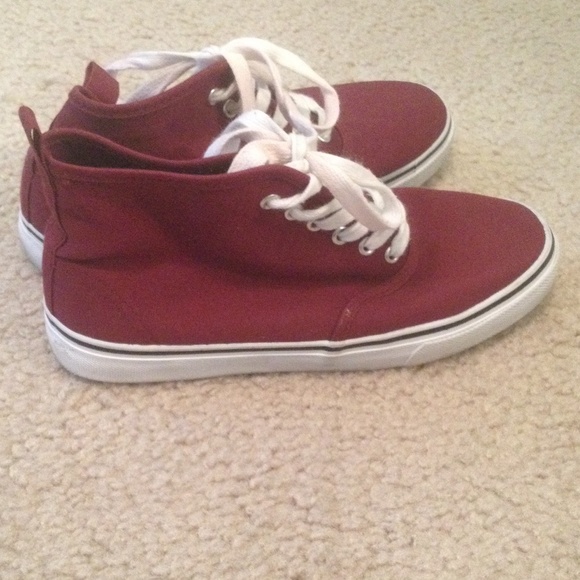 maroon high top tennis shoes!