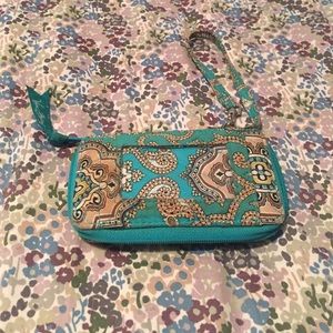 Vera Bradley cellphone wristlet