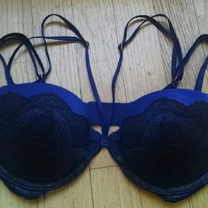 Very Sexy Push-up bra 32C