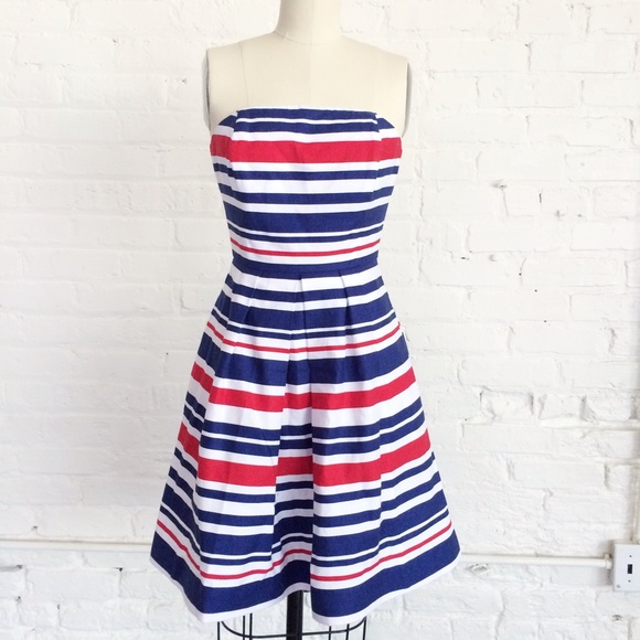 Vineyard Vines strapless dress