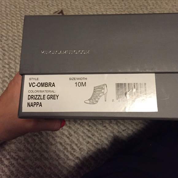 Authentic Vince Camuto Sandals - Picture 4 of 4