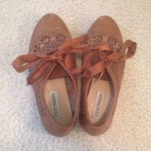 Steve Madden oxfords!