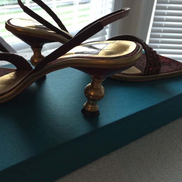 Red heels - Picture 2 of 2