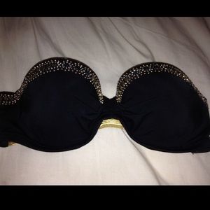 Victoria's Secret bikini top 32C