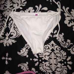 Cute white basic string bikini bottoms