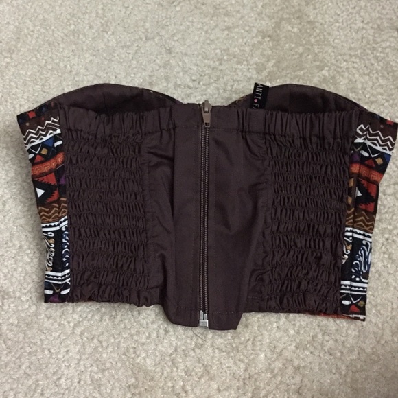 Bandeau type crop top - Picture 3 of 3